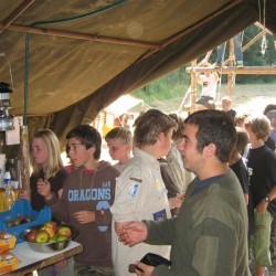 vieruurtjestijd - Scouts en Gidsen Zaventem 